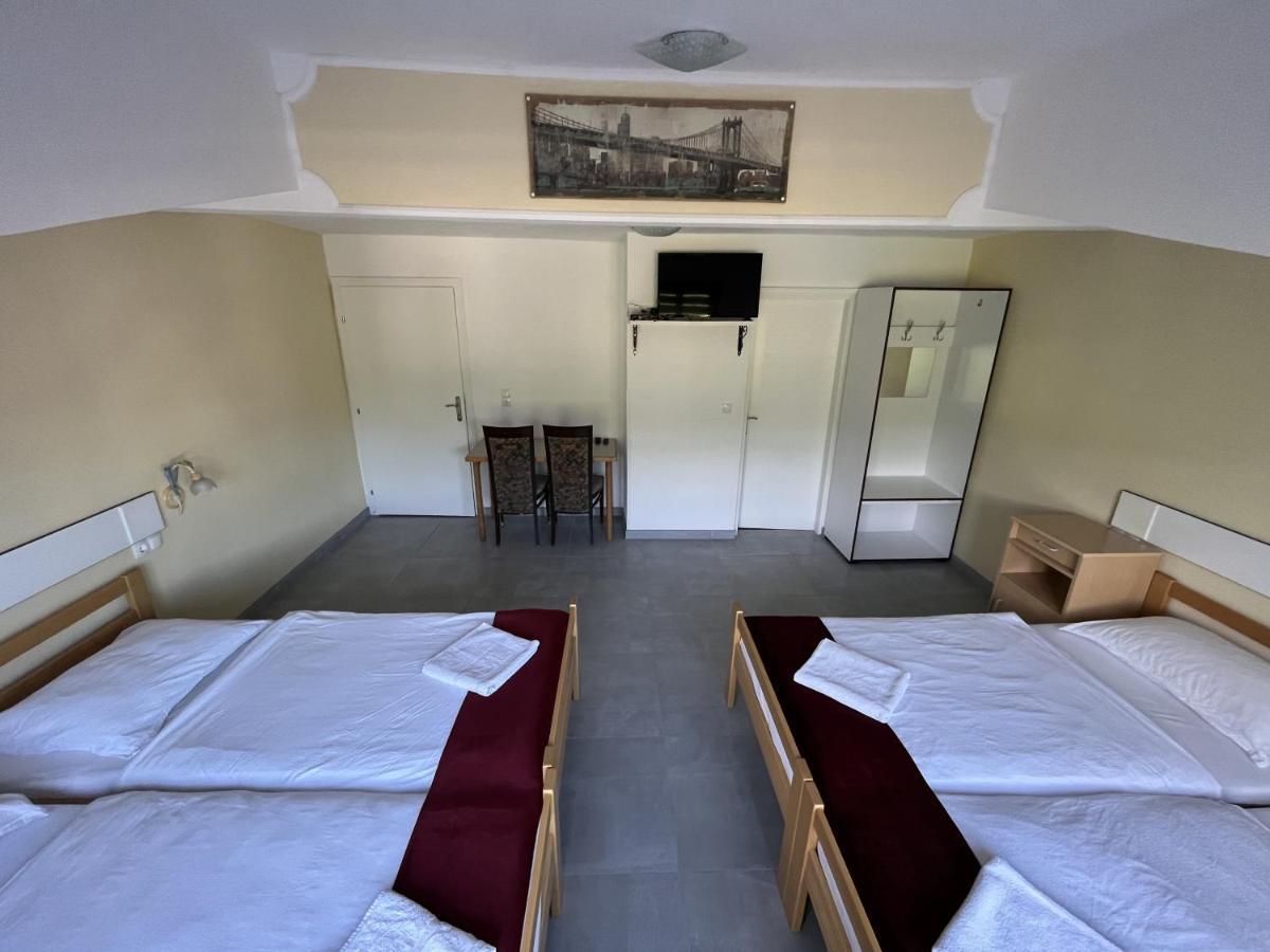 Rooms And Apartments Neron Bihac Lohovo Ngoại thất bức ảnh