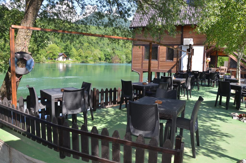 Rooms And Apartments Neron Bihac Lohovo Ngoại thất bức ảnh