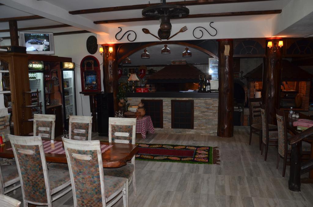 Rooms And Apartments Neron Bihac Lohovo Ngoại thất bức ảnh