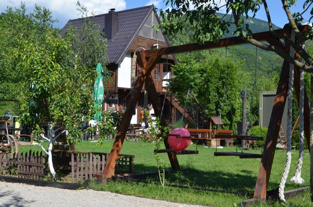 Rooms And Apartments Neron Bihac Lohovo Ngoại thất bức ảnh