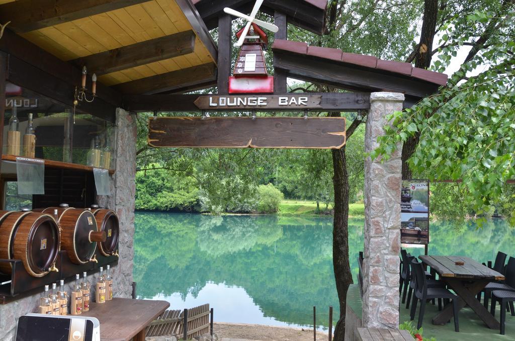Rooms And Apartments Neron Bihac Lohovo Ngoại thất bức ảnh